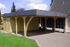 Doppelcarport Akzent mit Landhausblende und Geräteraum